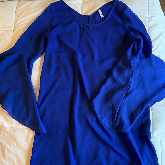 Flowy Blue Spring Dress!💙 - Picture 3 of 3